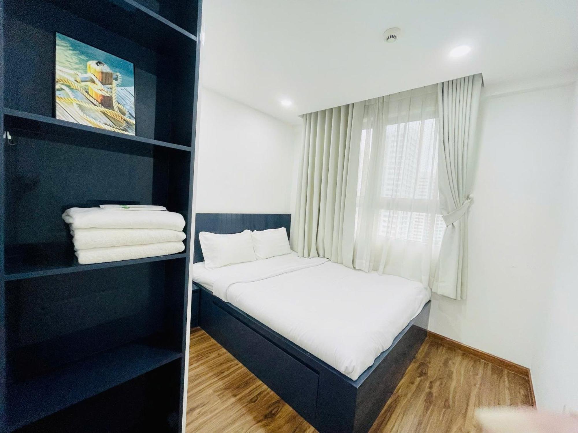 Dum Luxury * TP. Hồ Chí Minh